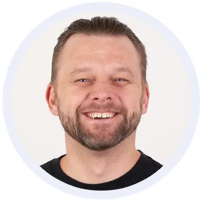 Portrait of Dave Willson, featured in a Reach Reporting case study.